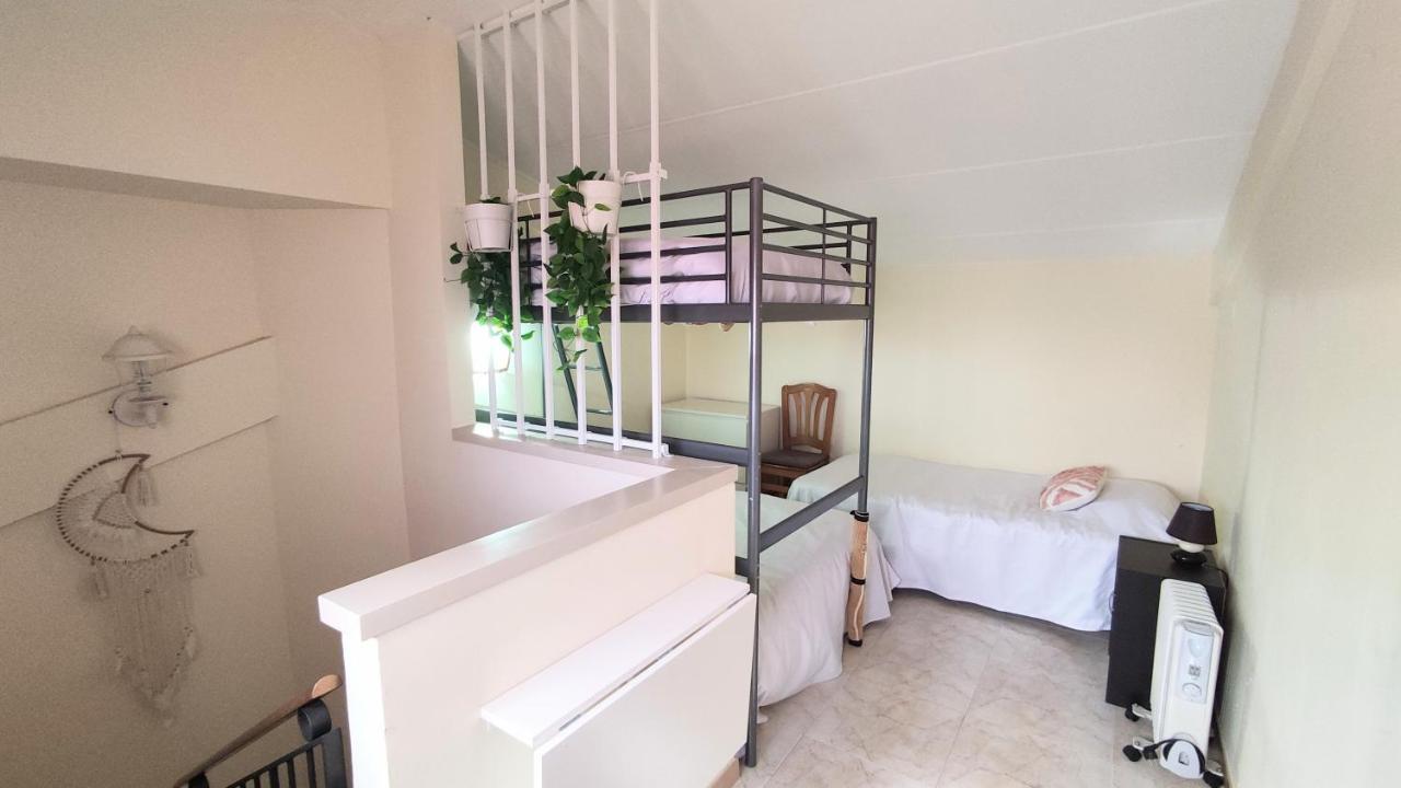 Villa Casa en l'Estartit, piscina, jardín comunitario Exterior foto